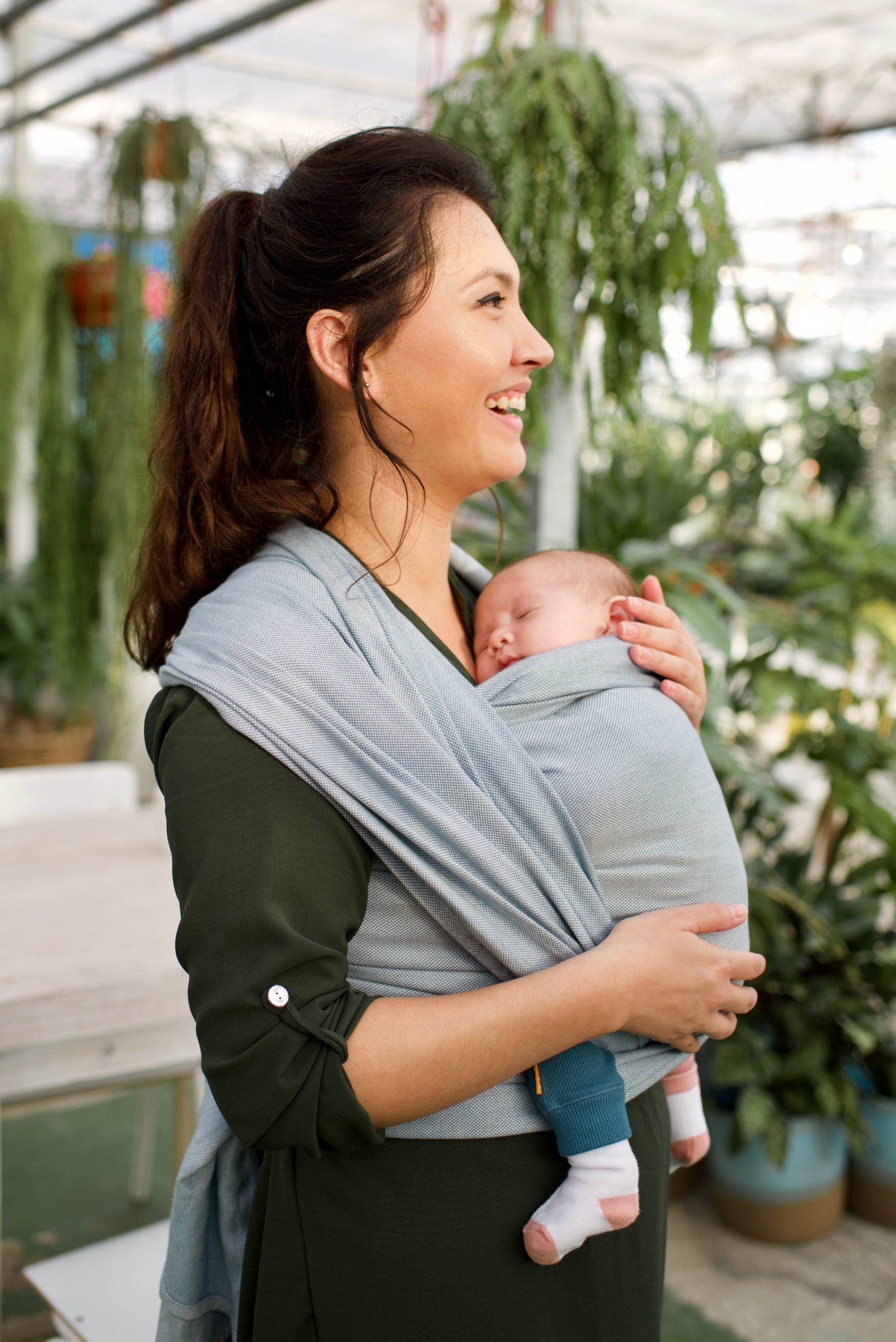Draagdoek washed jeans 1 Leonie WInkel - HypnoBirthing-Noord-Nederland 1